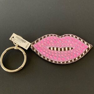 💥🎉💕🗣️🗣️🗣️CALLING ALL HENRI BENDEL COLLECTORS .. Henri BENDEL Lip keyring!
